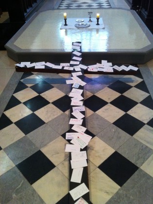 praying with the cross